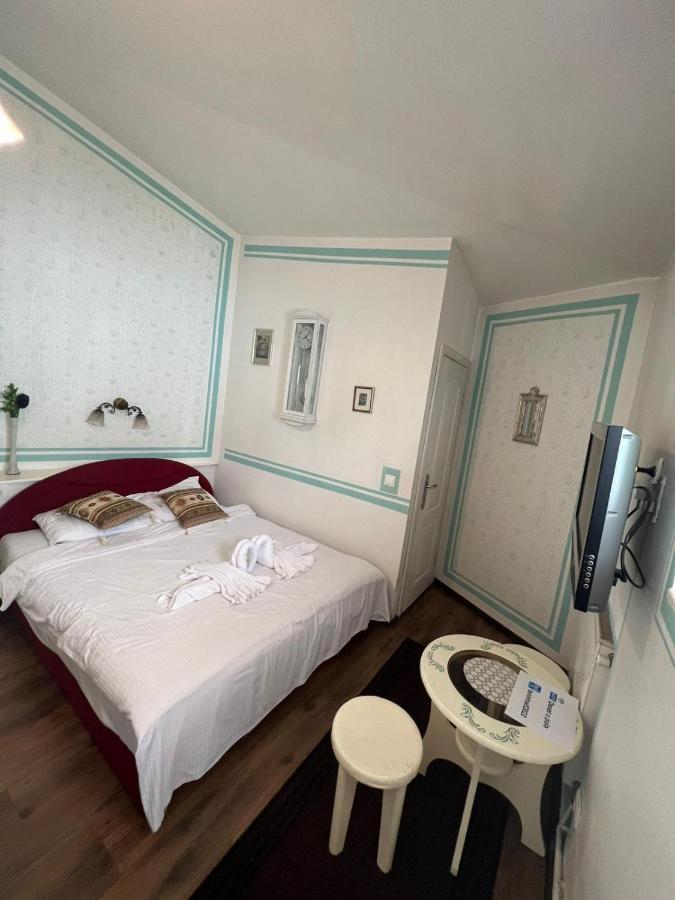 Guesthouse Nia Deluxe Сараєво Екстер'єр фото