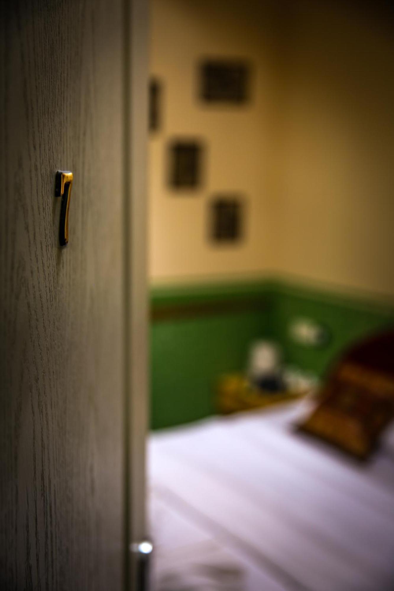 Guesthouse Nia Deluxe Сараєво Екстер'єр фото