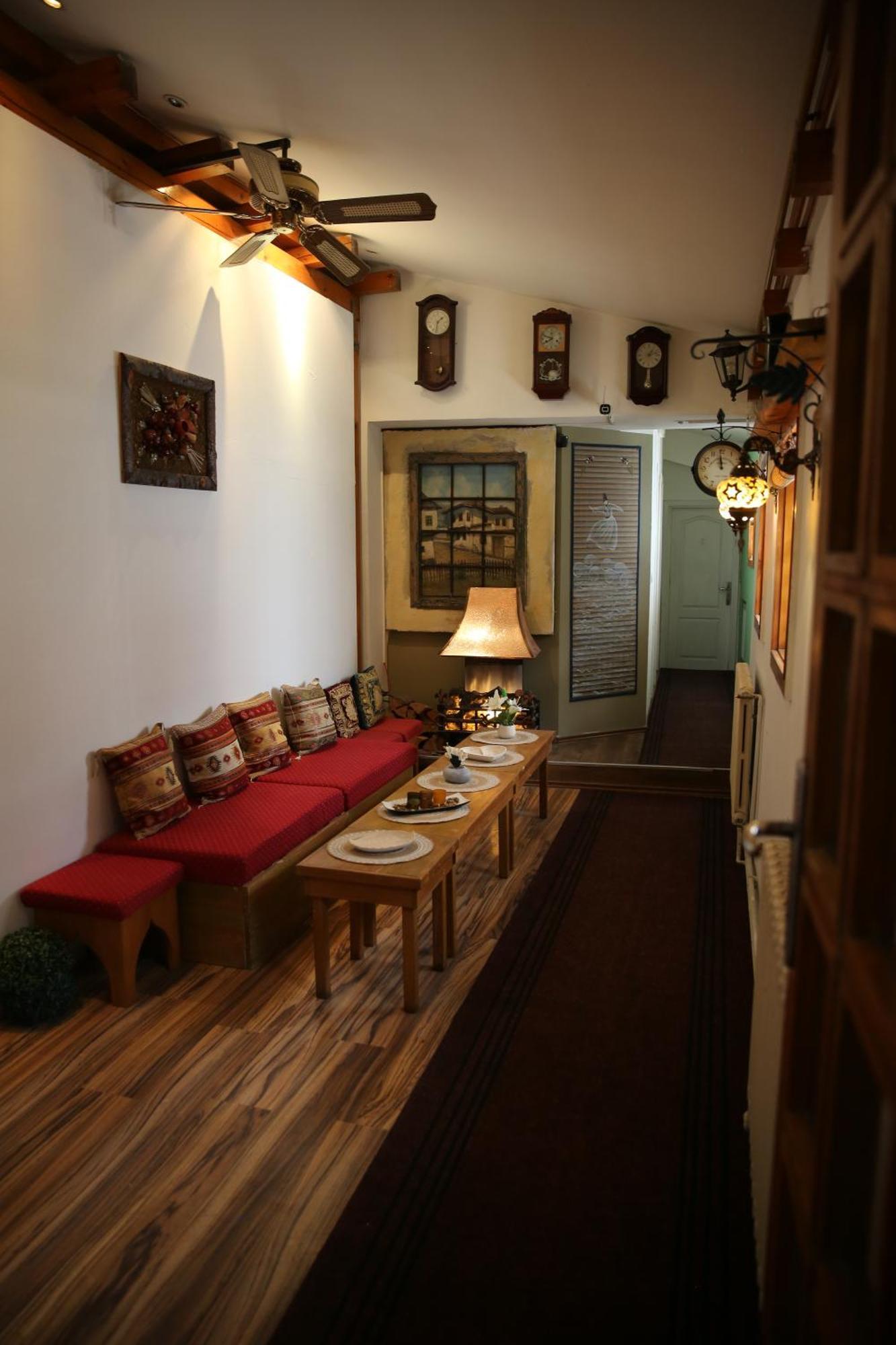 Guesthouse Nia Deluxe Сараєво Екстер'єр фото